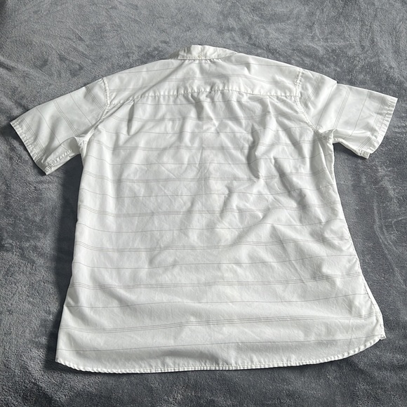 Hurley Men's Short Sleeve Button Down Size XL - Picture 2 of 2